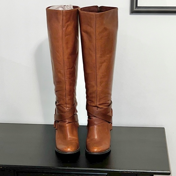 Leather Boots - Picture 2 of 4